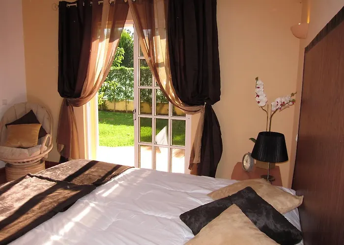 别墅 5 Bedroom Private Tenazinha Iii, Pool, Garden, Bbq