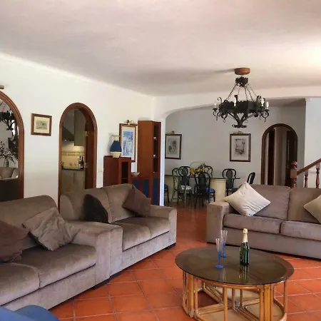 5 Bedroom Private Tenazinha Iii, Pool, Garden, Bbq 别墅 阿尔布费拉